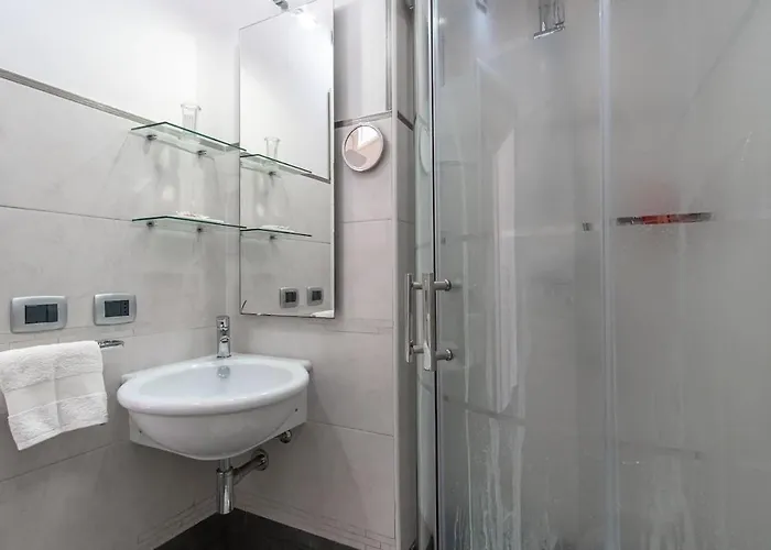 Luxury In Ancient Building Apartment *