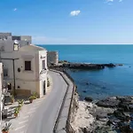 Luxury In Ancient Building Апартаменты